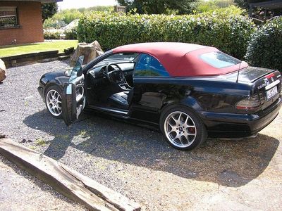 Usata Mercedes CLK230 Avantgarde 197 CV (144 kW) 2001 Nero Cabrio