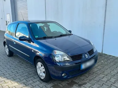 Brugt Renault Clio II 39 HK (28 kW) 2005 Blå Hatchback