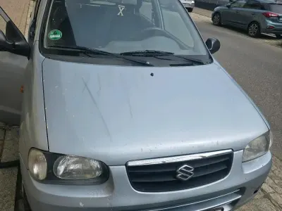 Usata Suzuki Alto 63 CV (46 kW) 2002 Blu Utilitaria