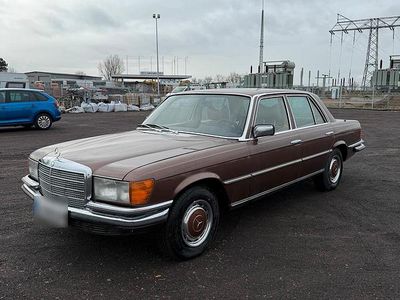 Gebraucht Mercedes E350 194 PS (142 kW) 1979 Braun Limousine
