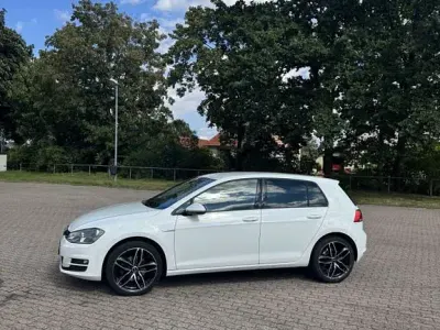 Gebraucht VW Golf VII Cup 110 PS (80 kW) 2015 Weiß Kombi