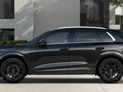 Neu Audi Q3 204 PS (150 kW) 2026 Mythosschwarz metallic SUV