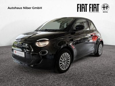 Gebraucht Fiat 500e Action 69 kW (95 PS) 2022 Schwarz Kleinwagen