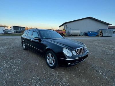 Mercedes E280