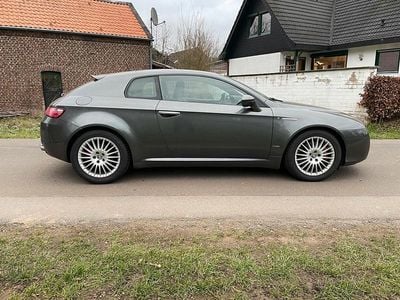 Silber Gebraucht 2010 Alfa Romeo Brera Ti Coupé | 13.000 €