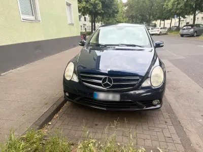 Gebraucht Mercedes R280 190 PS (139 kW) 2008 Blau Kombi