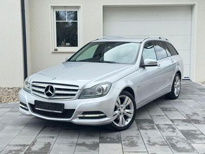 Gebraucht Mercedes C200 Avantgarde 184 PS (135 kW) 2011 Iridiumsilber (metallic) Kombi