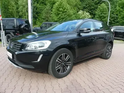 Gebraucht Volvo XC60 150 PS (110 kW) 2016 Schwarz SUV