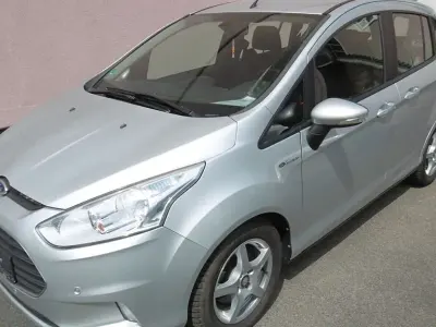 Gebraucht Ford B-MAX Trend 101 PS (74 kW) 2014 Silber Van / Kleinbus