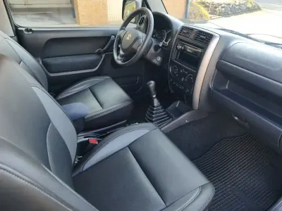 Gebraucht Suzuki Jimny Style 84 PS (61 kW) 2015 Grau SUV