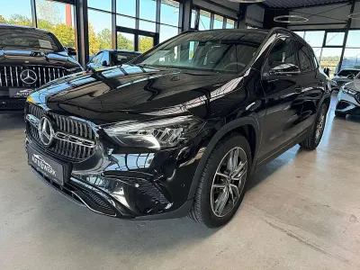 Gebraucht Mercedes GLA220 AMG 204 PS (150 kW) 2025 Schwarz SUV