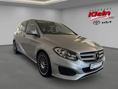 Gebraucht Mercedes B180 122 PS (89 kW) 2016 Silber Kleinwagen