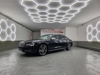Audi A8L