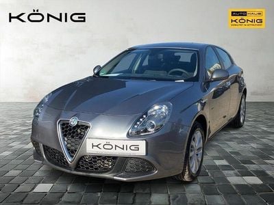 Grau Gebraucht 2021 Alfa Romeo Giulietta Kleinwagen | 14.444 € (Guter Preis)