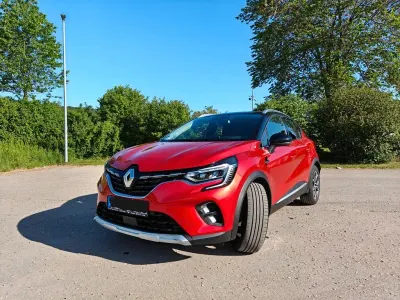 Gebraucht Renault Captur Techno 140 PS (102 kW) 2021 Rot SUV