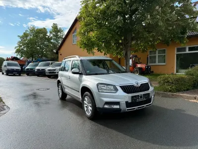 Używany Skoda Yeti 110 KM (80 kW) 2017 Srebrny SUV