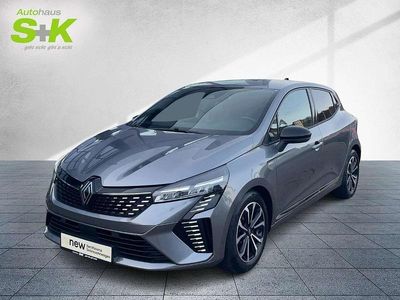 Gebraucht Renault Clio V Techno 115 PS (84 kW) 2024 Grau Limousine