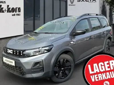 Nowe Dacia Jogger Essentiel 110 KM (80 kW) 2026 Szary Minivan