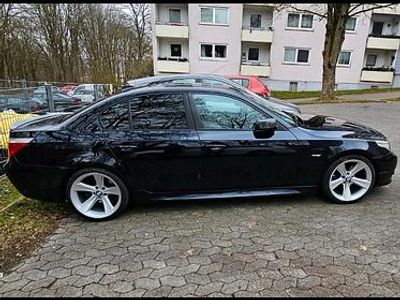 Używany BMW 530 231 KM (169 kW) 2005 Czarny Sedan/Limuzyna