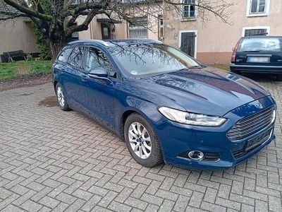 Gebraucht Ford Mondeo 150 PS (110 kW) 2016 Blau Kombi