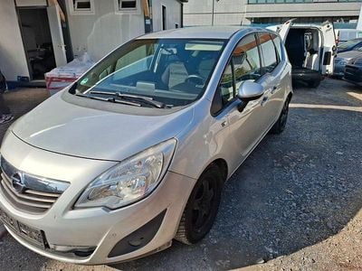 Gebraucht Opel Meriva 101 PS (74 kW) 2012 Van / Kleinbus