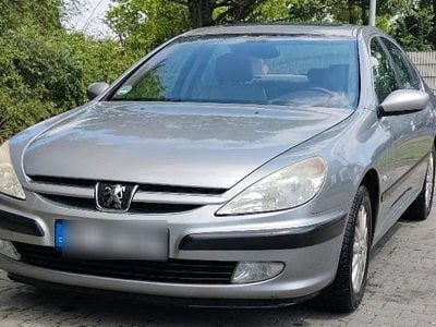 Peugeot 607