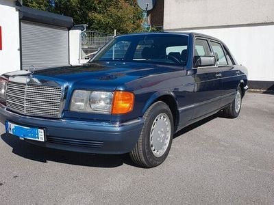 Usata Mercedes 500 252 CV (185 kW) 1989 Blu Berlina