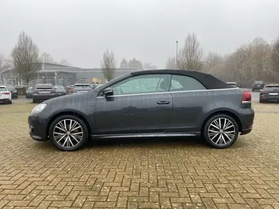 Gebraucht VW Golf VII Allstar 125 PS (91 kW) 2016 Grau Cabrio