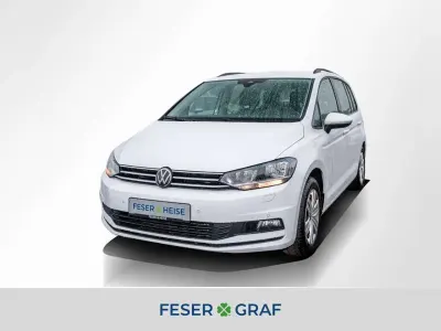 Gebraucht VW Touran Comfortline 150 PS (110 kW) 2022 Weiß Van / Kleinbus