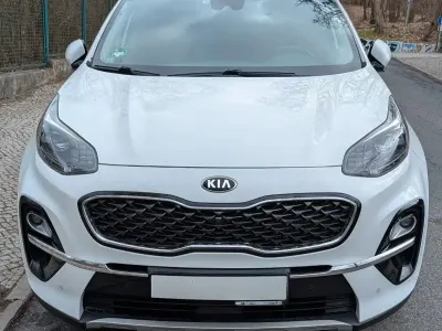 Używany Kia Sportage Platinum Edition 185 KM (136 kW) 2019 Biały SUV