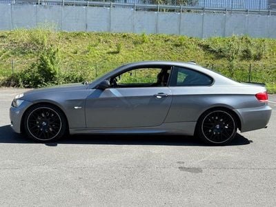 BMW 325