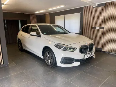 Gebraucht BMW 118 Advantage 140 PS (102 kW) 2020 Weiß Limousine