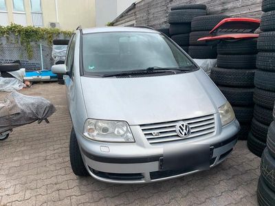 VW Sharan