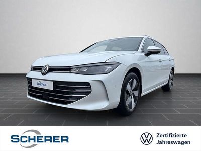 Oryxweiß perlmutteffekt (metallic) Gebraucht 2025 VW Passat Business Kombi | 33.669 € (Guter Preis)