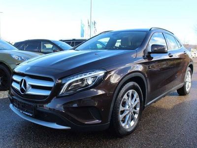 gebraucht Mercedes GLA200 CDI 4-Matic/Navigation/Leder/Bi-Xenon/