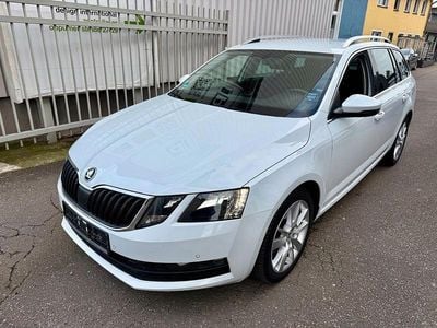 Gebraucht Skoda Octavia Ambition 150 PS (110 kW) 2017 Moonweiss metallic Kombi