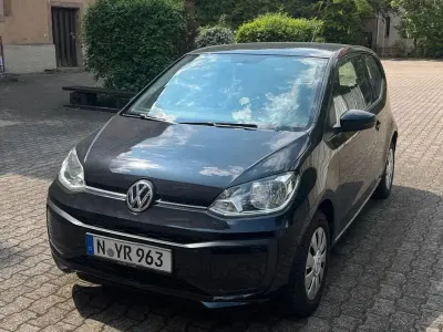 Gebraucht VW up! 65 PS (47 kW) 2018 Schwarz Kleinwagen