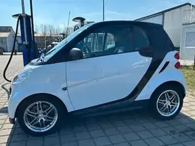 Gebraucht Smart ForTwo Coupé Pure 71 PS (52 kW) 2013 Weiß Coupé