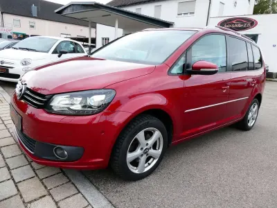 Gebraucht VW Touran 170 PS (125 kW) 2011 Rot Van / Kleinbus