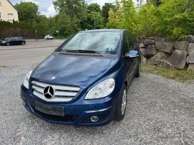 Brugt Mercedes B180 109 HK (80 kW) 2008 Blå MPV