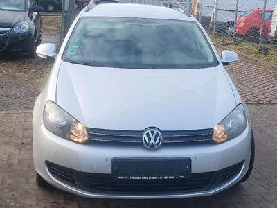 Silber Gebraucht 2010 VW Golf Kombi | 3.490 € (Guter Preis)