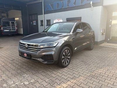 Gebraucht VW Touareg 231 PS (169 kW) 2021 Grau SUV