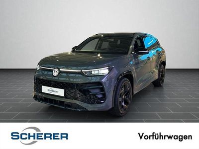 Usata VW Tayron R-line 204 CV (150 kW) 2026 Verde SUV