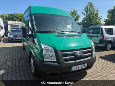 Gebraucht Ford Transit Trend 116 PS (85 kW) 2010 Grün Van / Kleinbus