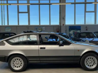 Gebraucht Alfa Romeo GTV 186 PS (136 kW) 1985 Silber Coupé