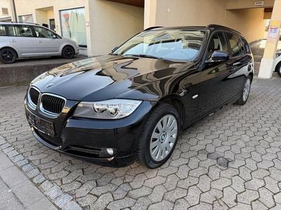 Gebraucht BMW 318 Comfort Edition 143 PS (105 kW) 2012 Schwarz Kombi