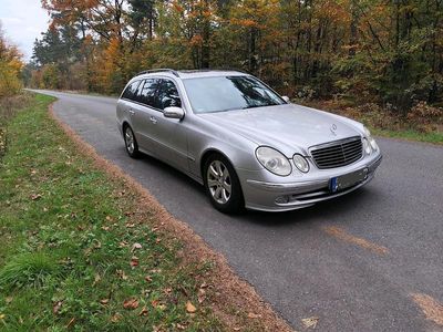 Mercedes E320