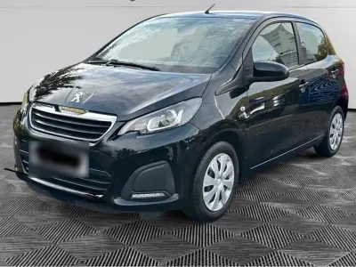 Gebraucht Peugeot 108 Active 69 PS (50 kW) 2015 Schwarz Kleinwagen
