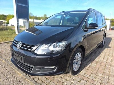 Käytetty VW Sharan Comfortline 184 HP (135 kW) 2015 Musta Tila-auto