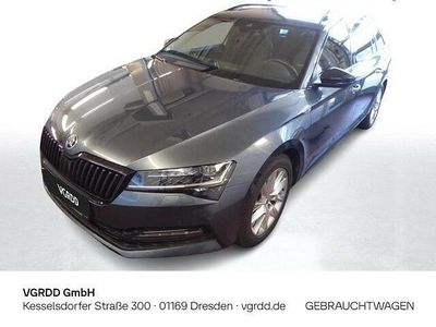 F6 quarzgrau metallic Gebraucht 2020 Skoda Superb SportLine Kombi | 33.980 € (Teuer)